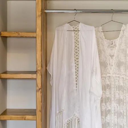 Amarie House With Sea View & Sunset View Prázdninový dům