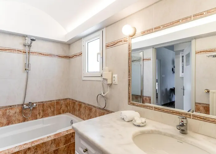 Amarie House With Sea View & Sunset View Oia