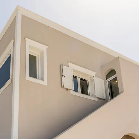 Amarie House With Sea View & Sunset View Feriehus *
