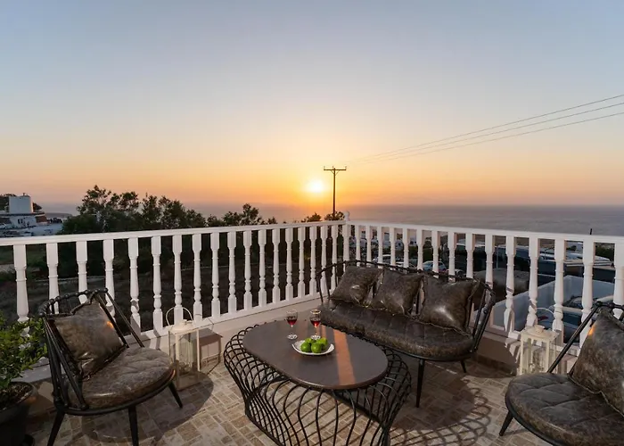 Amarie House With Sea View & Sunset View Oia (Santorini)